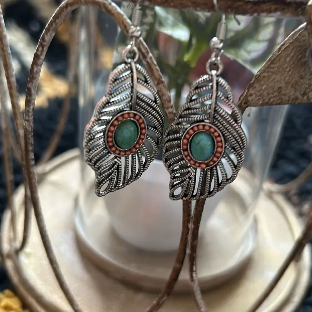 3/30$ western Leaf earrings